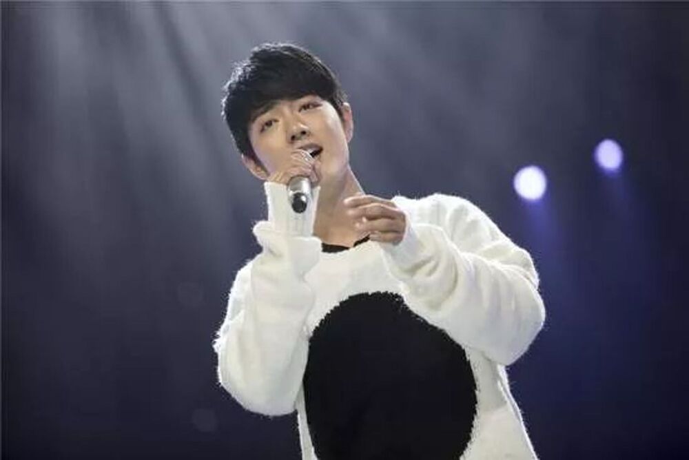 06-6092c6c1gy1haipxen54tj21jk113tb1.jpg